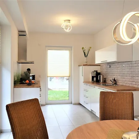 Family + Friends Apartment *